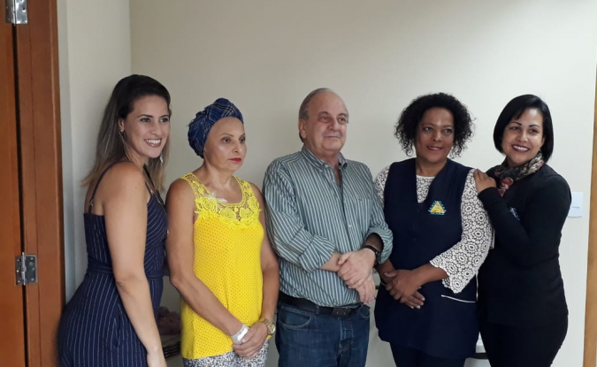 Santa Casa de Mauá realiza Dia de Beleza para pacientes em tratamento contra o câncer